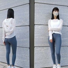 白色